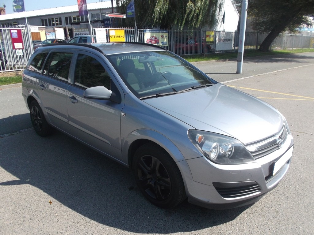OPEL ASTRA CARAVAN 1.7 CDTI KLIMA