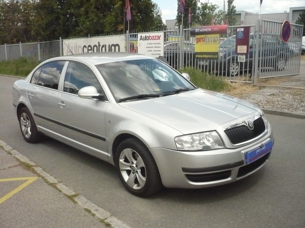 ŠKODA SUPERB 2.0 TDI COMFORTLINE MANUÁL,ČR,2.MAJITEL