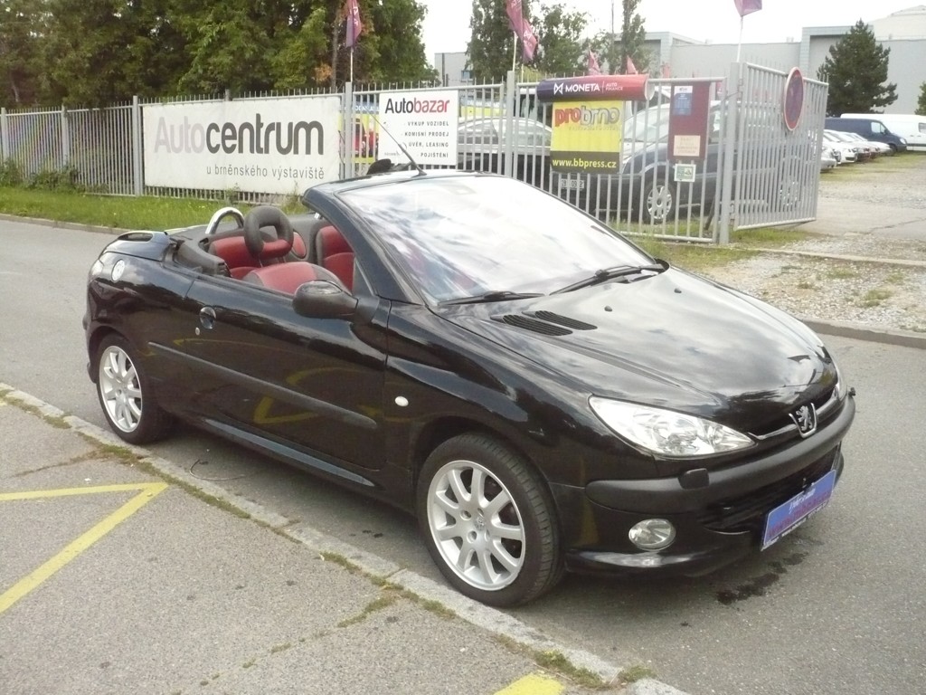 PEUGEOT 206 CC 2.0 16V KŮŽE,AUT.KLIMA
