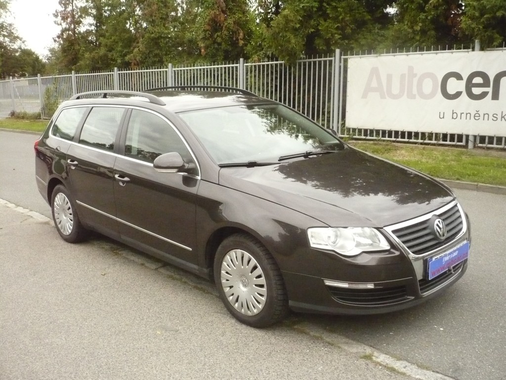 VOLKSWAGEN PASSAT VARIANT 1.9 TDI 77kW COMFORTLINE