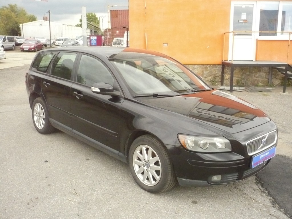 VOLVO V50 2.0D 100kW STK 9/2023