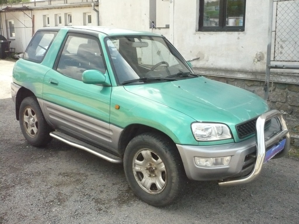TOYOTA RAV4 2.0 KLIMA,ČR, 4x4