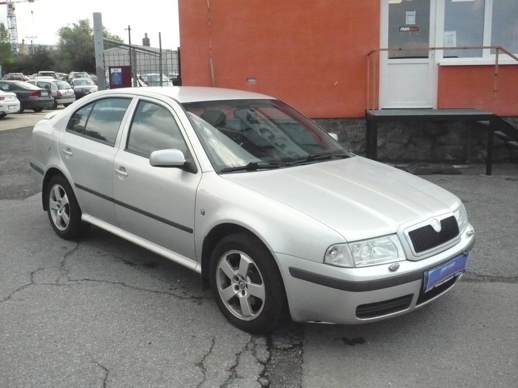 ŠKODA OCTAVIA 1.9 TDI COLLECTION 81kW SERVISKA