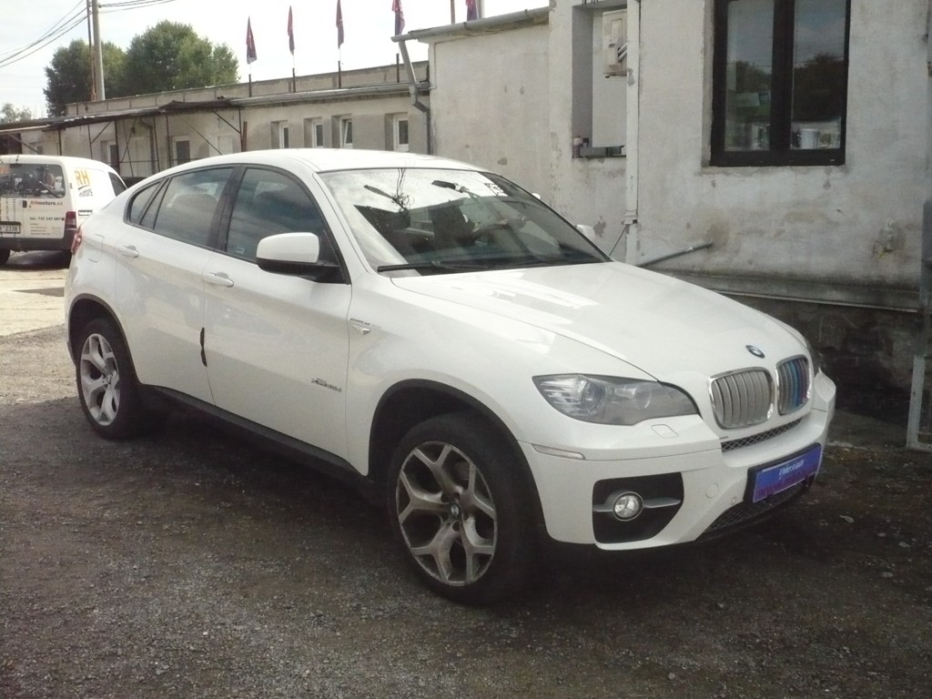 BMW X6 XDRIVE 35d ČR,NAVI,KŮŽE,4x4