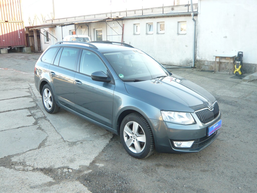 ŠKODA OCTAVIA COMBI 2.0 TDI 4x4 110kW NAVI,ODPOČET DPH