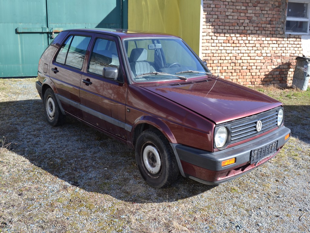 VOLKSWAGEN GOLF 1.6 CL EKO ZAPLACENO PLNĚ POJÍZDNÉ