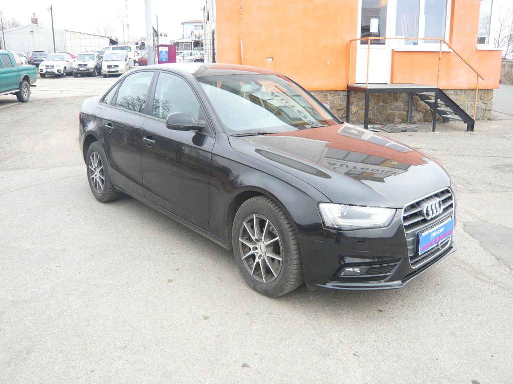 AUDI A4 1.8 TFSI 125kW 1.MAJITEL,ČR,SERVISKA