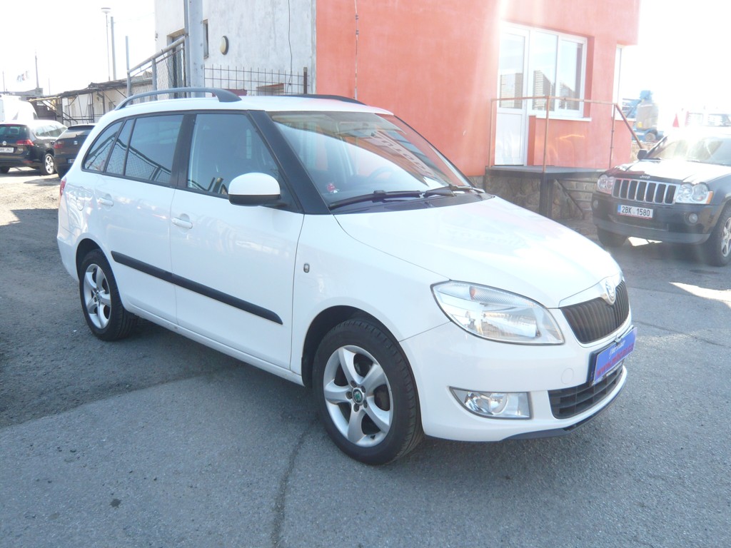ŠKODA FABIA COMBI 1.2 TSI AMBIENTE FAMILY 63kW ČR,ODPOČET DPH