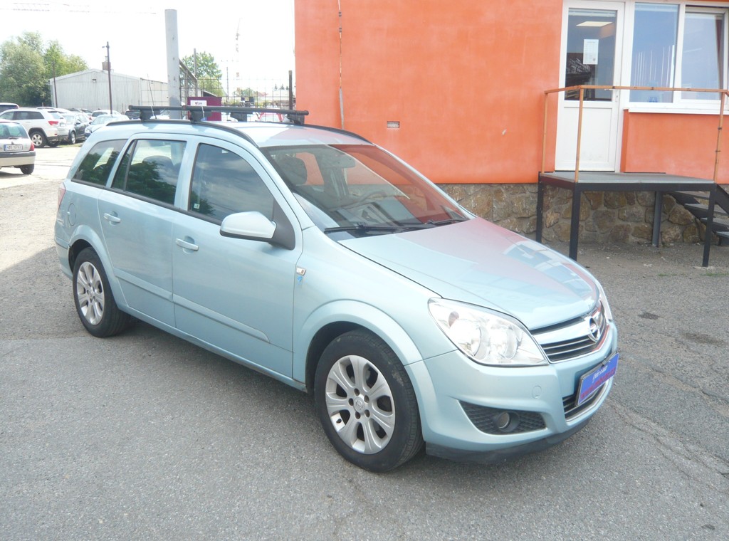 OPEL ASTRA CARAVAN 1.7 CDTI KLIMA,SERVISKA,ČR