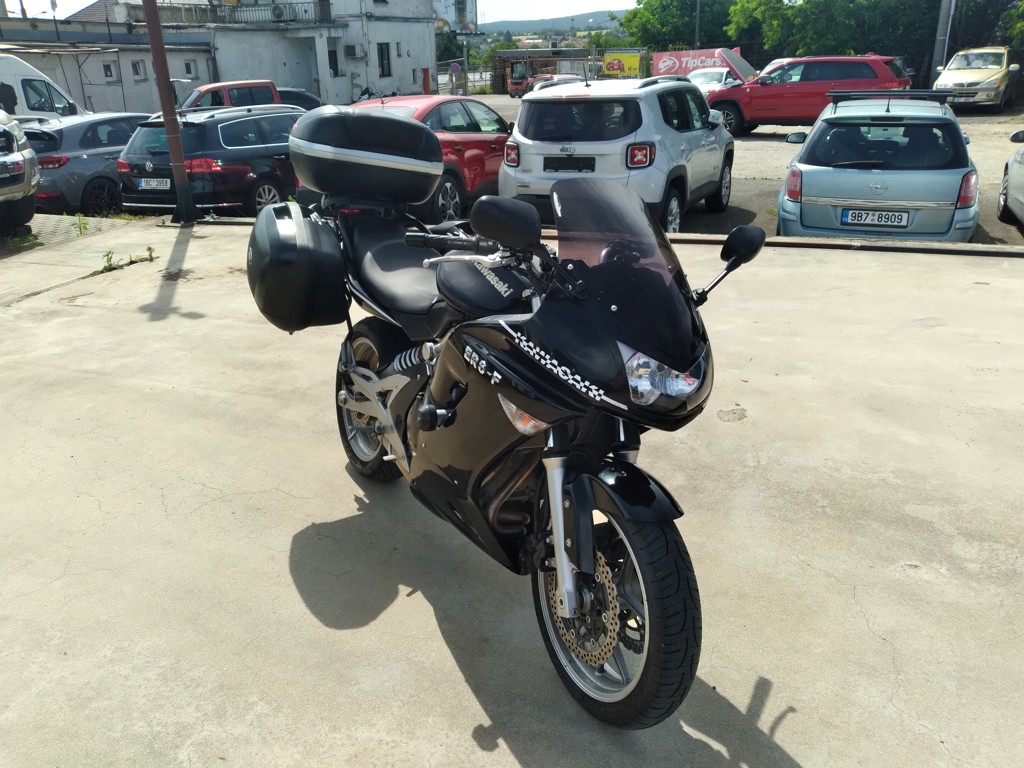 KAWASAKI ER6-F