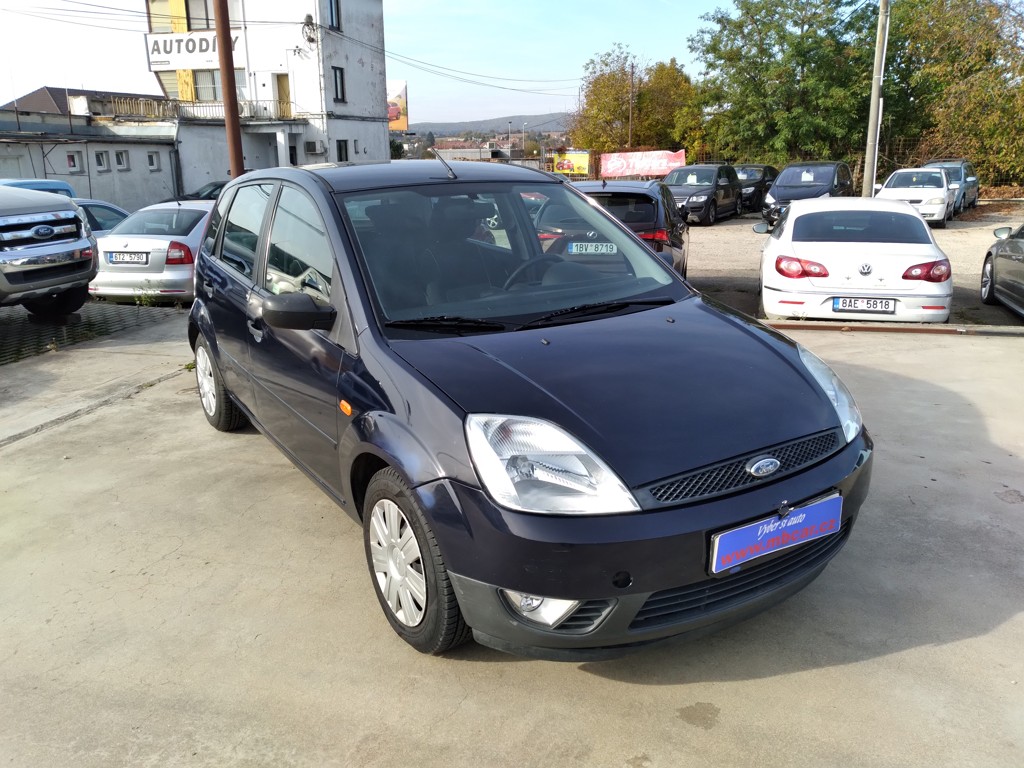 FORD FIESTA 1.3 8V AMBIENTE 2.MAJITEL,ČR,AC,SERVISKA