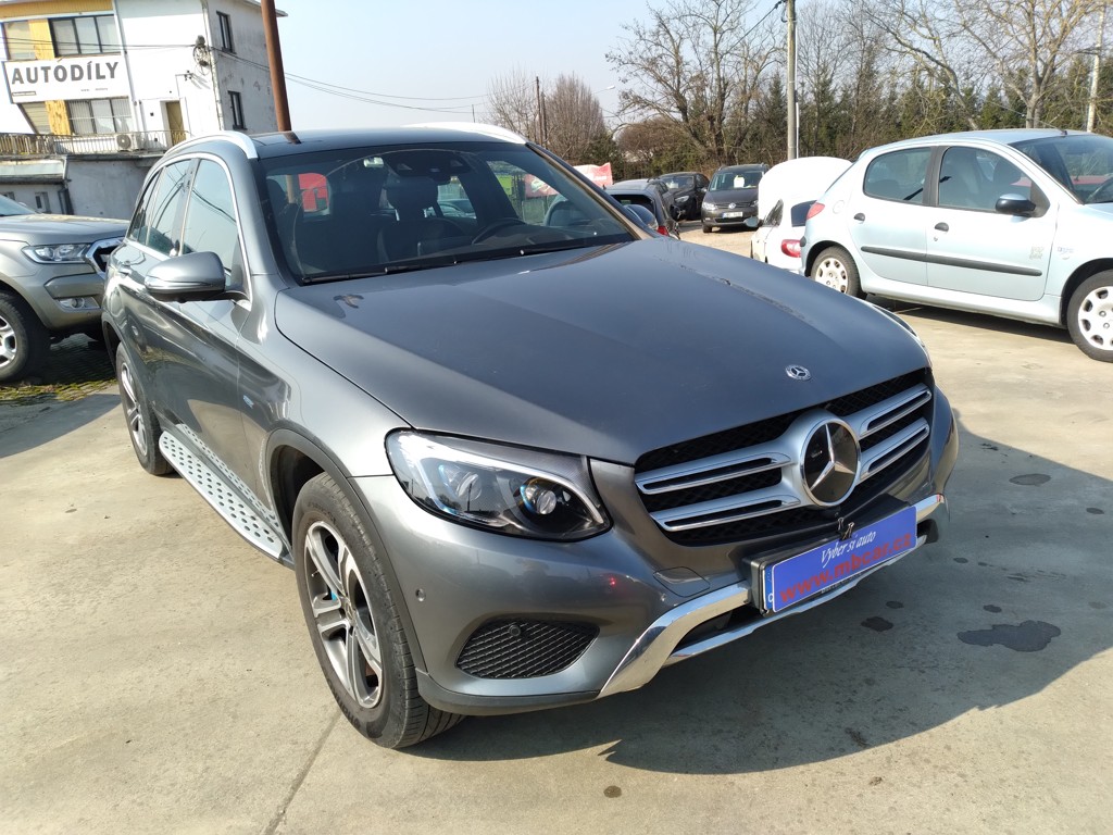 MERCEDES BENZ GLC 350e 4 MATIC PLUG-IN PANORAMA